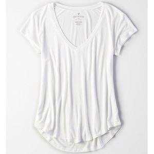 American eagle white v-neck shirt & rolledsleeves
